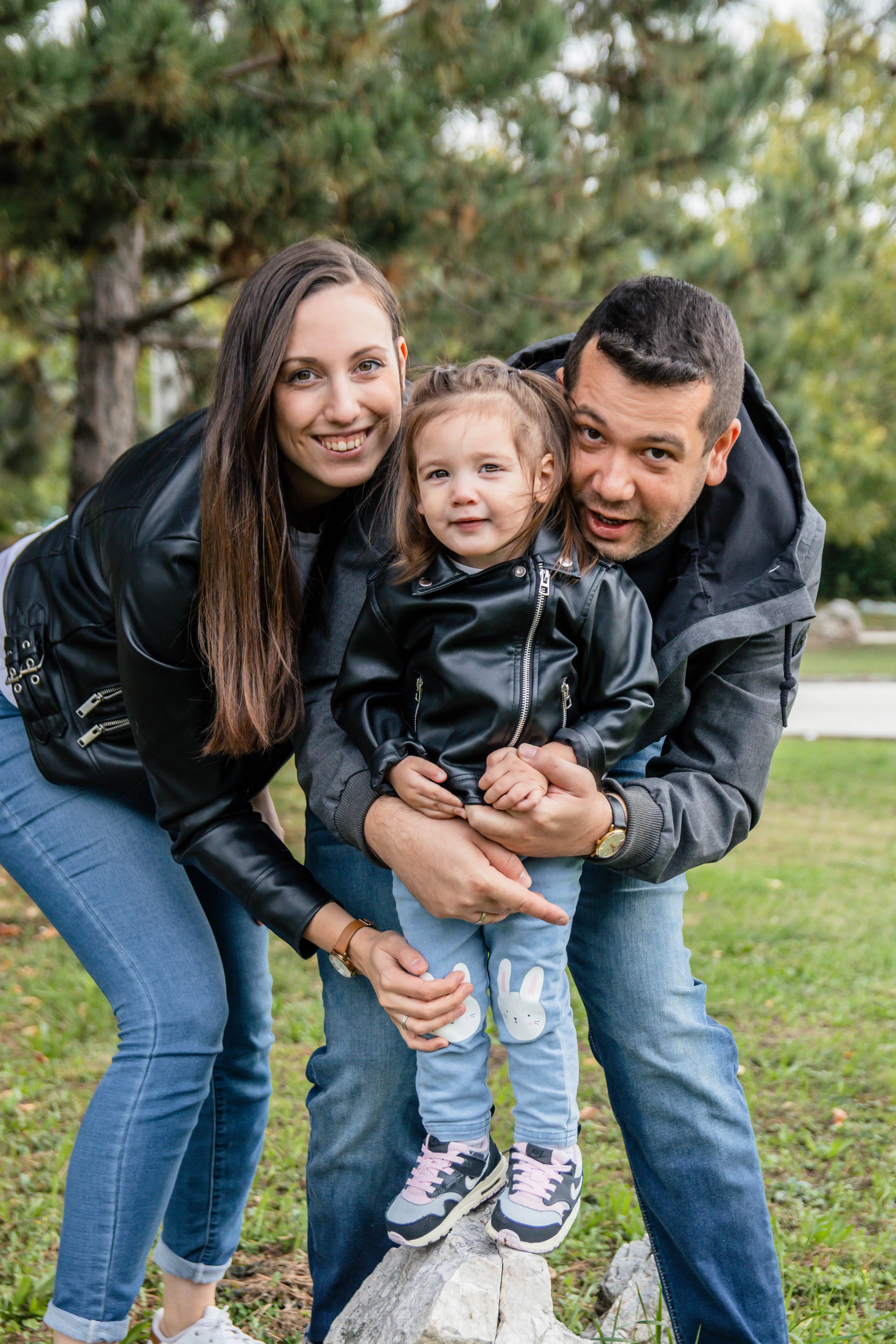 Molnár család - Családi fotózás Esztergomban és Komárom-Esztergom megyében, igény szerint Budapesten - Hanna's Picture Collection