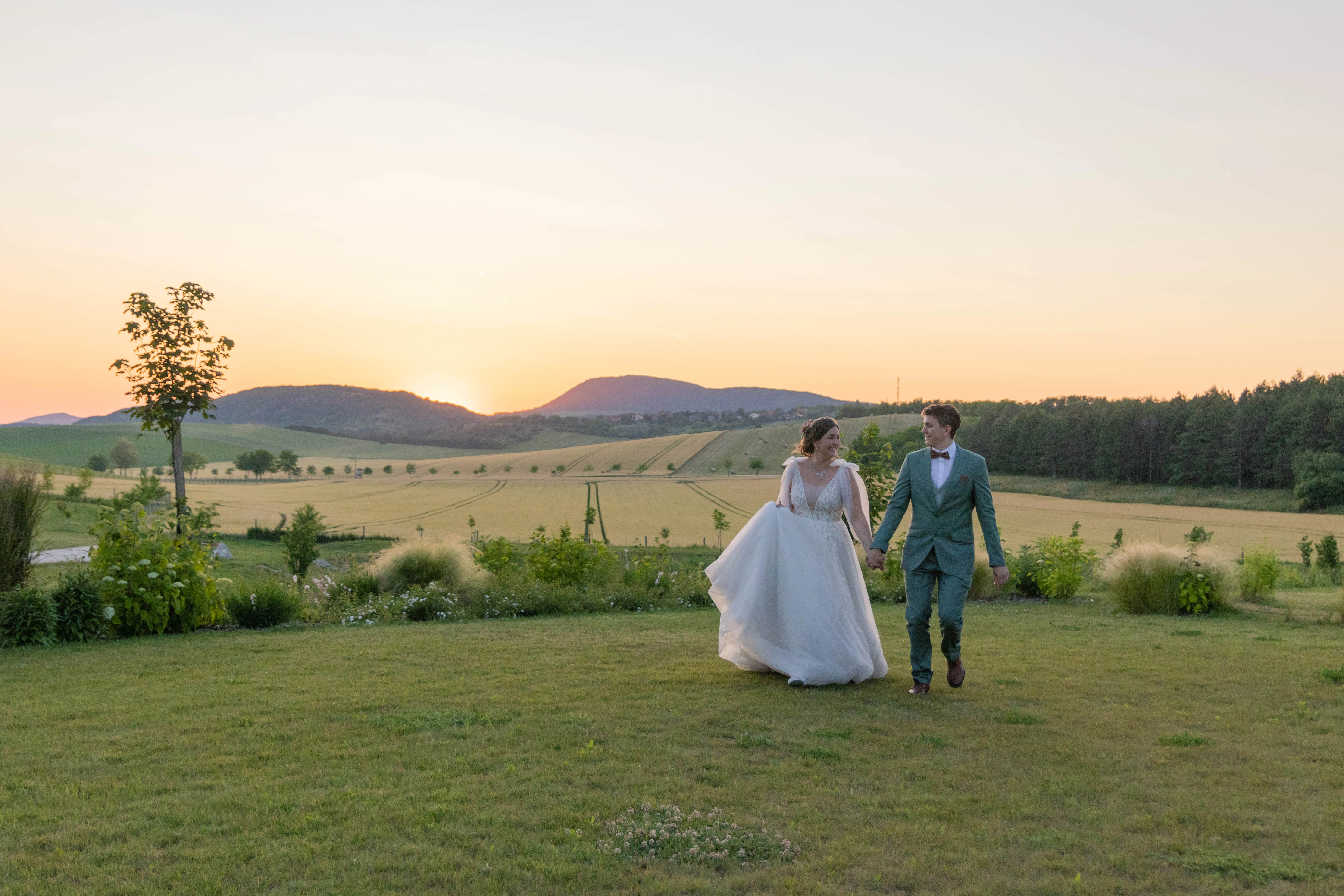 Nusi & Ágó - Esküvői fotózás Esztergomban és Komárom-Esztergom megyében, igény szerint Budapesten - Hanna's Picture Collection