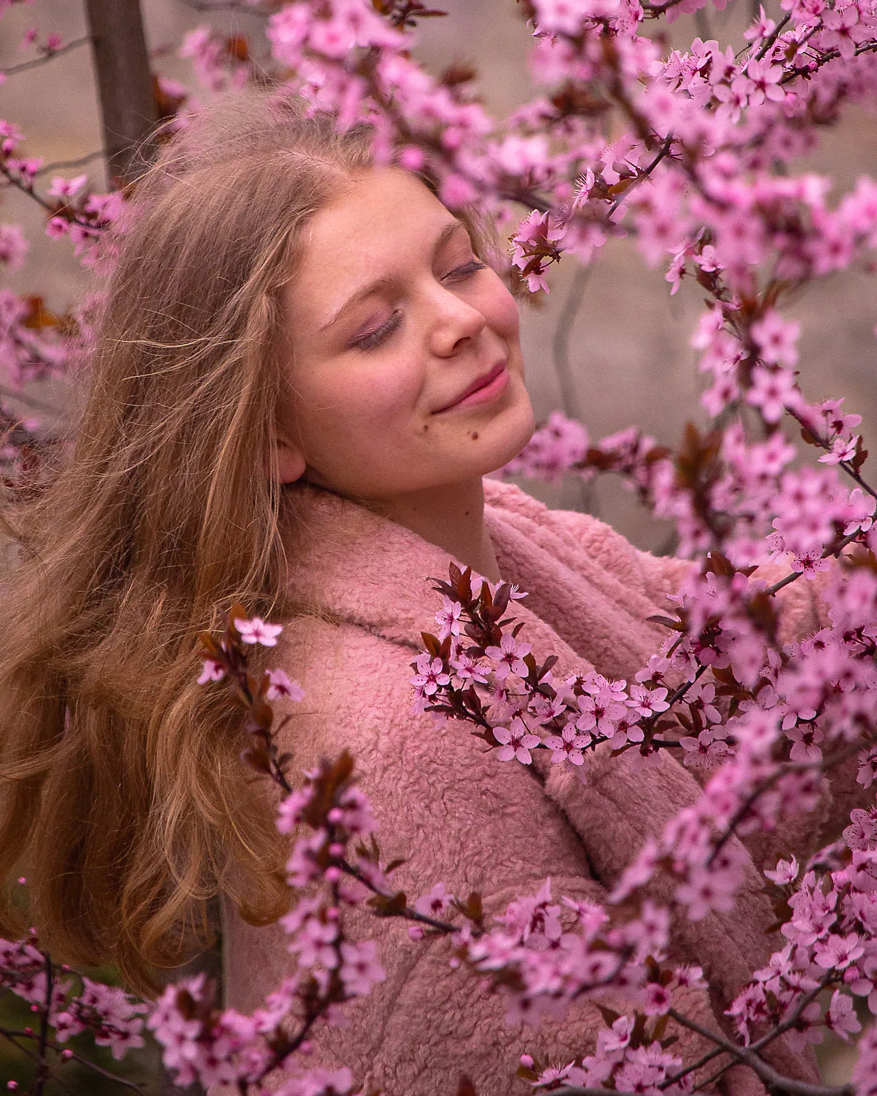 Eszter - Egyéni fotózás Esztergomban és Komárom-Esztergom megyében, igény szerint Budapesten - Hanna's Picture Collection